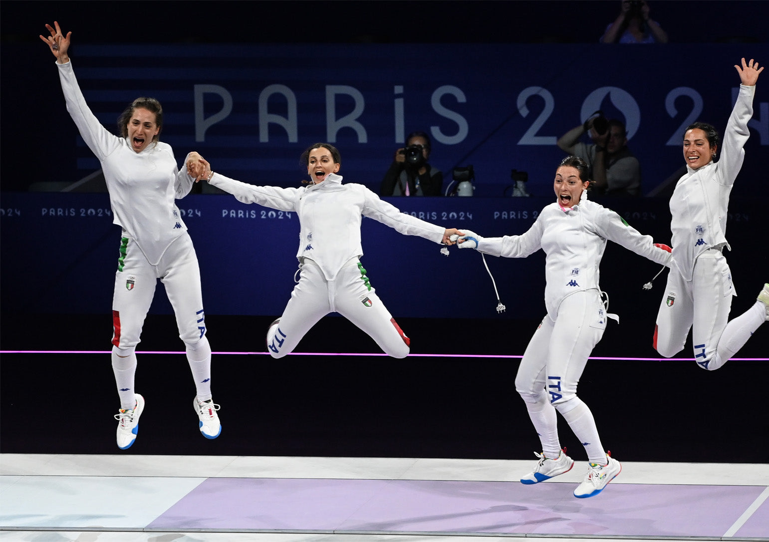 Chaussures intelligentes en escrime : protéger les pieds, renforcer la performance et soutenir la durabilité